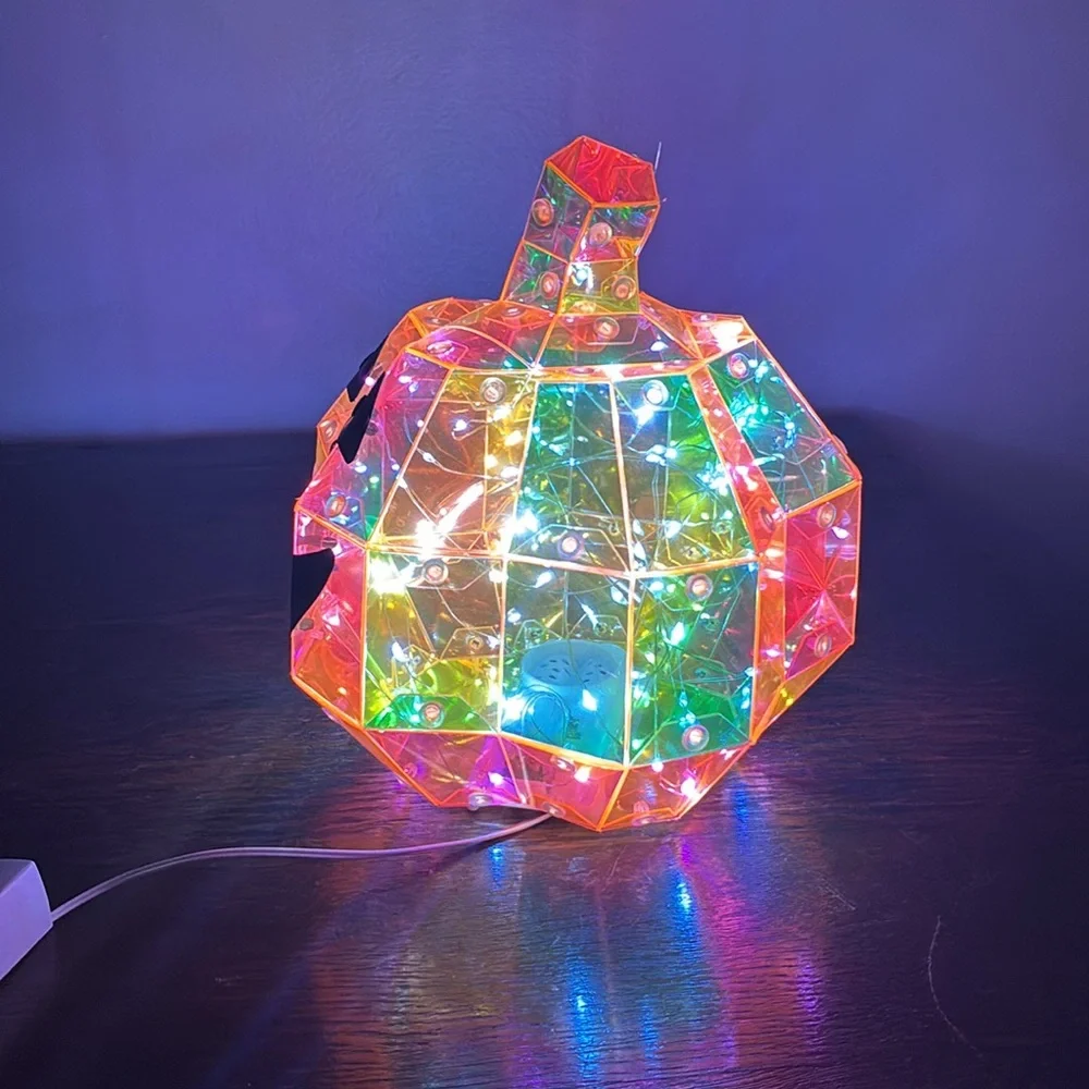 NWT- 🔋OPERATED- LED Light Up- Multicolor Holographic Halloween Jack-o-lantern 🎃